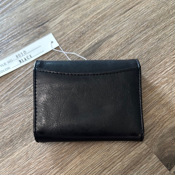 Moda Bella Black Wallet - Picture 2 of 5